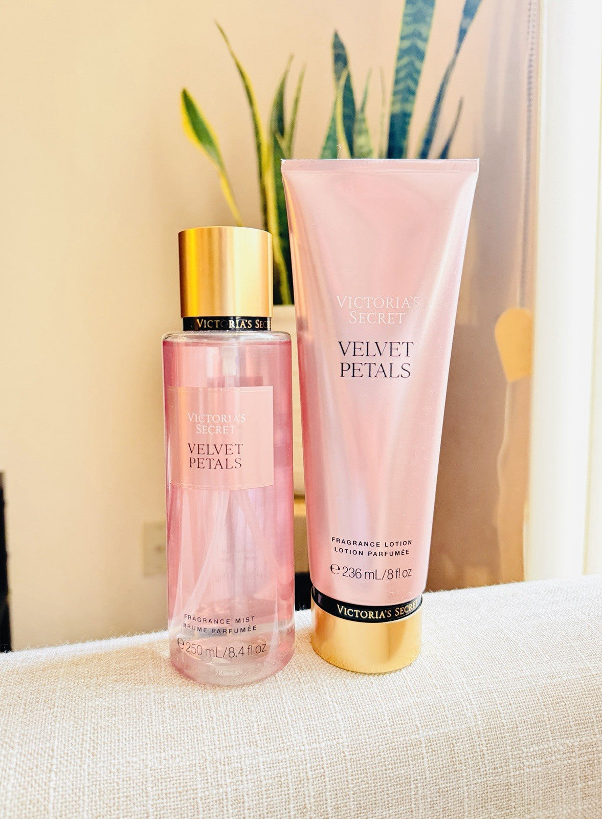 VICTORIA’S SECRET VELVET PETALS FRAGRANCE MIST and LOTION SET 8 Floz